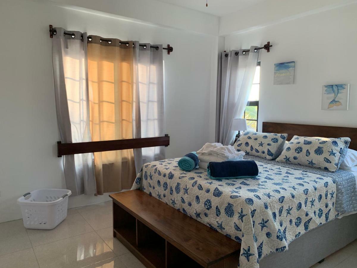 Aparthotel Bay Towers à Caye Caulker Extérieur photo